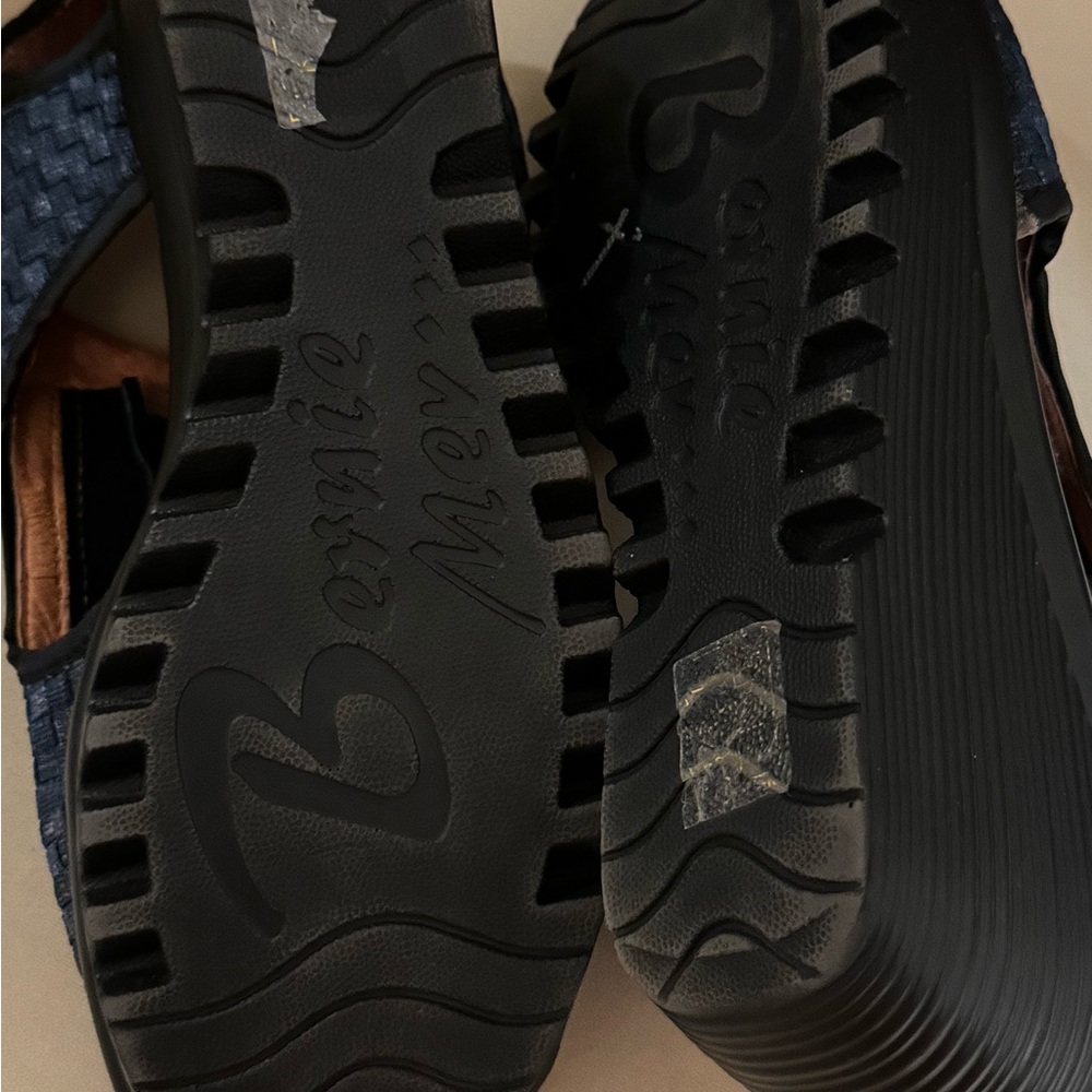 Bernie Mev Sz 40 Navy Lace Up Sandals EUC😊😊 - Picture 10 of 11